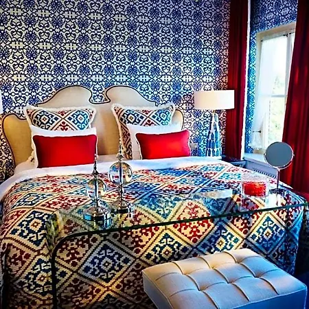 Estherea Hotel 4*