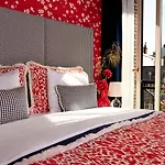 Estherea Amsterdam