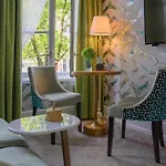 Hotel Estherea
