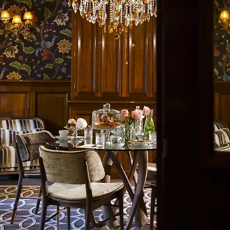 Estherea Hotel 4*