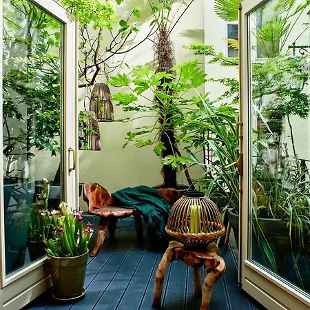 Estherea Hotel