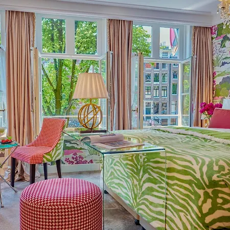 Estherea Amsterdam