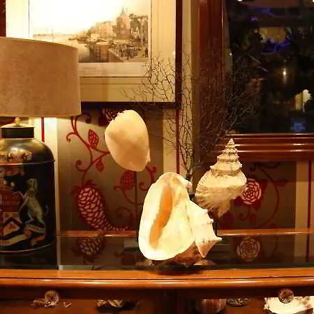 Estherea Hotel