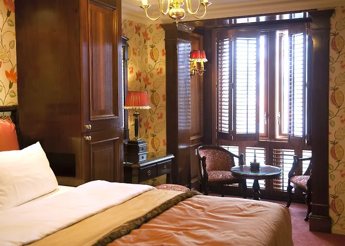 Estherea 4* Amsterdam